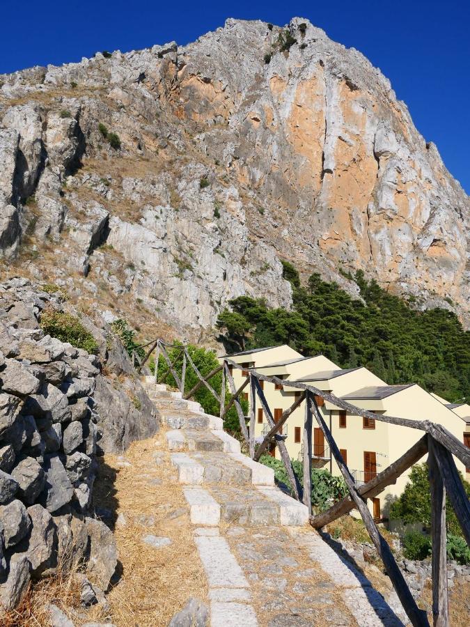 La Casa Di Emanuela Hotel Caltavuturo Kültér fotó