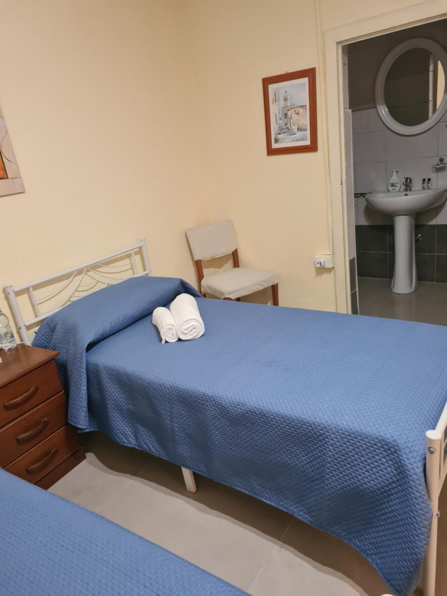 La Casa Di Emanuela Hotel Caltavuturo Kültér fotó